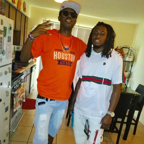 Meet your Posher, Raynold - Picture 1 of 1